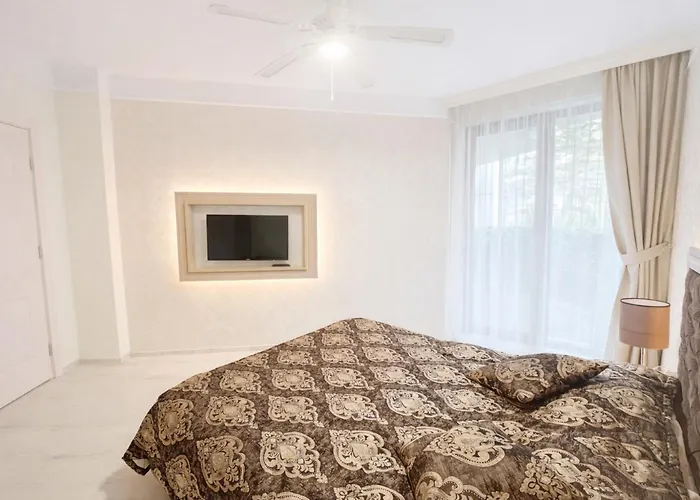 Harmony Grand Resort-15 Private Apartment